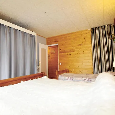 2 Bedroom In *