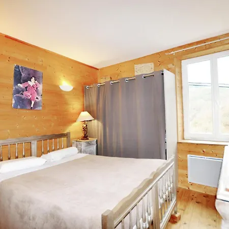 2 Bedroom In *